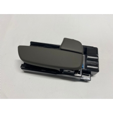 Kap� Kolu �n �� Sa� Hyundai Accent Era 2006-2011 (82620-1E000)